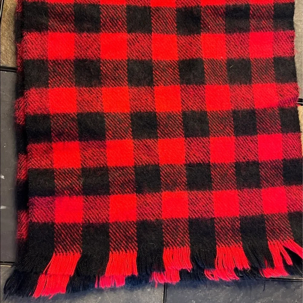 Soft Buffalo plaid scarf